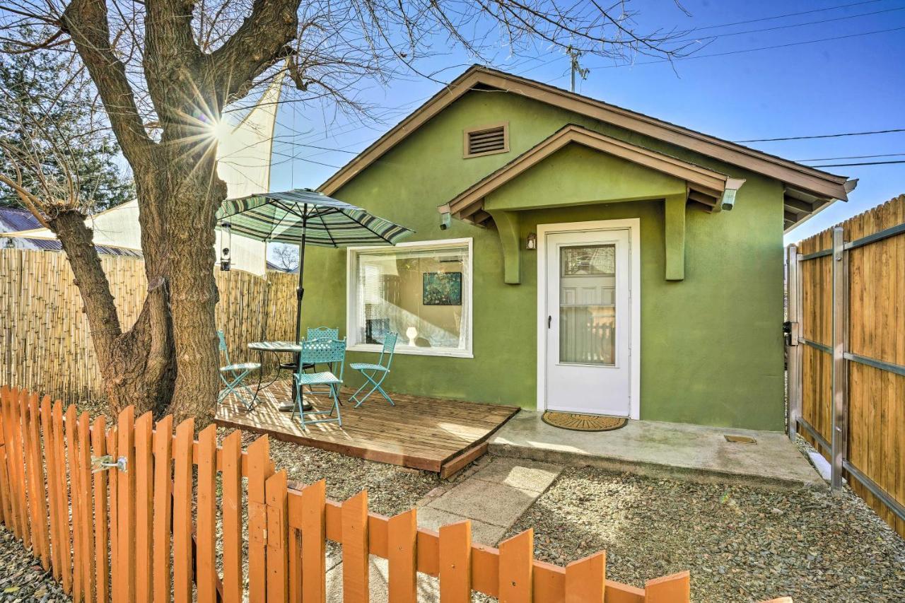 Vibrant Prescott Cottage With Private Backyard! Exterior photo