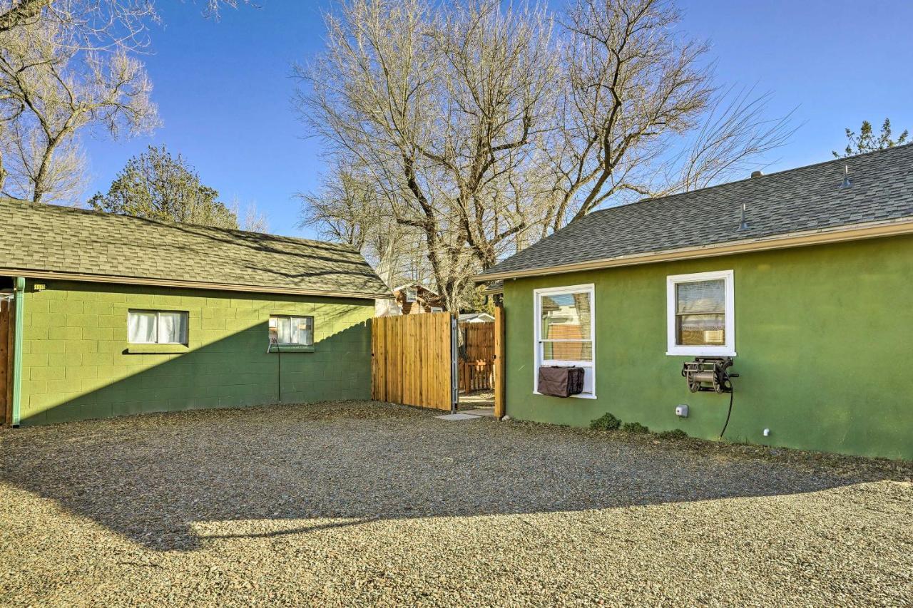 Vibrant Prescott Cottage With Private Backyard! Exterior photo